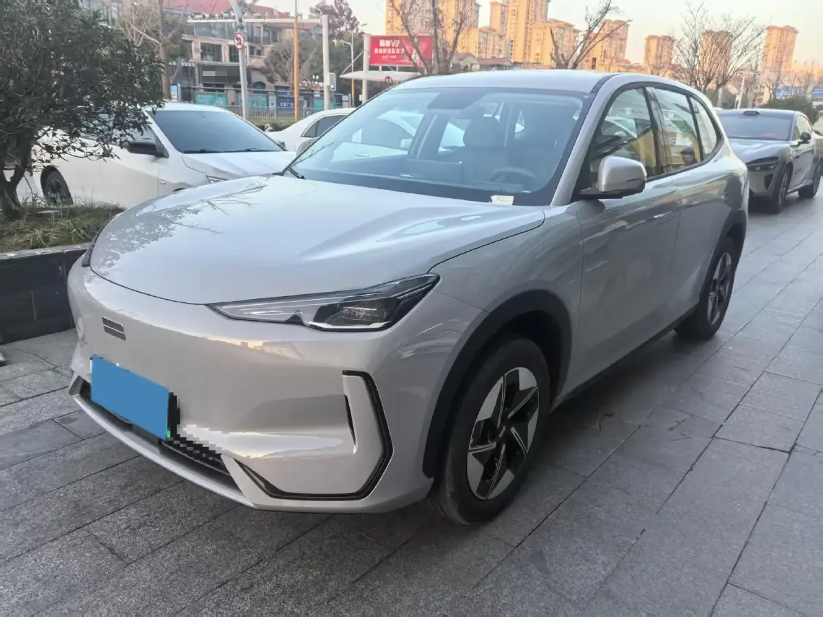 2026 Geely Galaxy E5 BEV