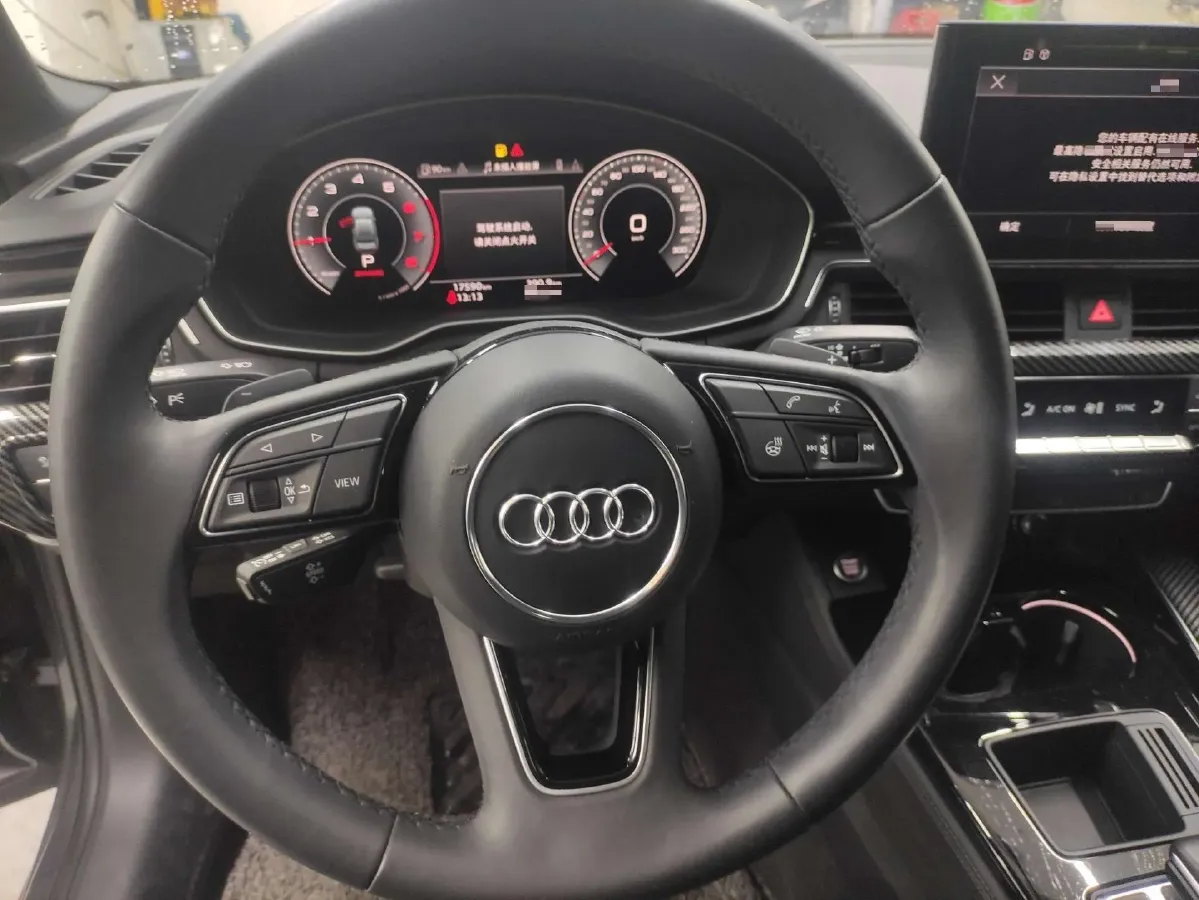 2023 Audi A4L 2.0T 190HP L4 7DCT,autocango,china used car exporter,china ev exporter,chinese used car exporter,chinese used ev exporter