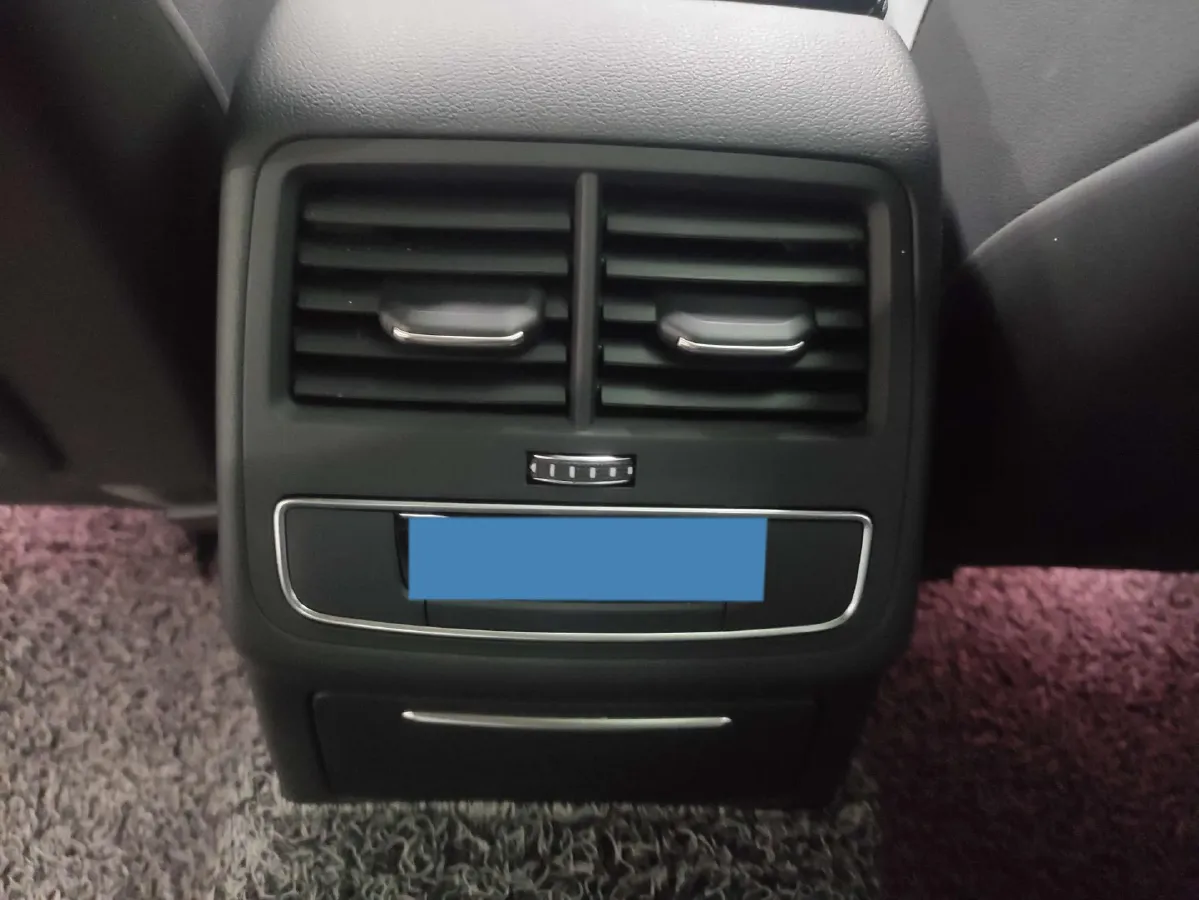 2023 Audi A4L 2.0T 190HP L4 7DCT,autocango,china used car exporter,china ev exporter,chinese used car exporter,chinese used ev exporter