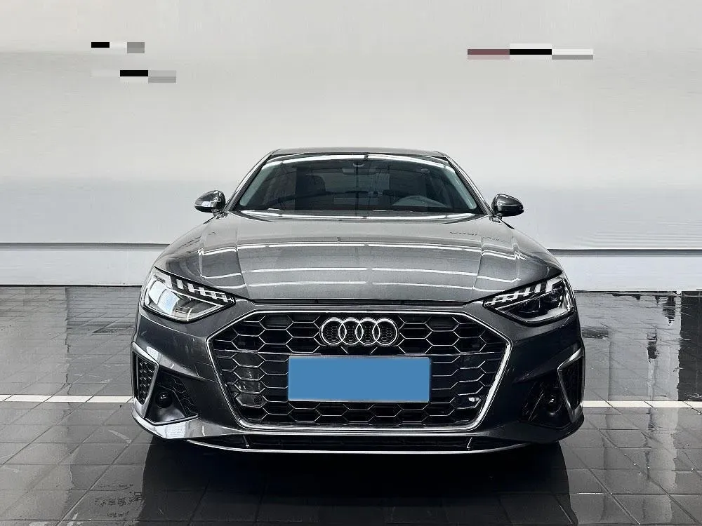 2023 Audi A4L 2.0T 190HP L4 7DCT,autocango,china used car exporter,china ev exporter,chinese used car exporter,chinese used ev exporter