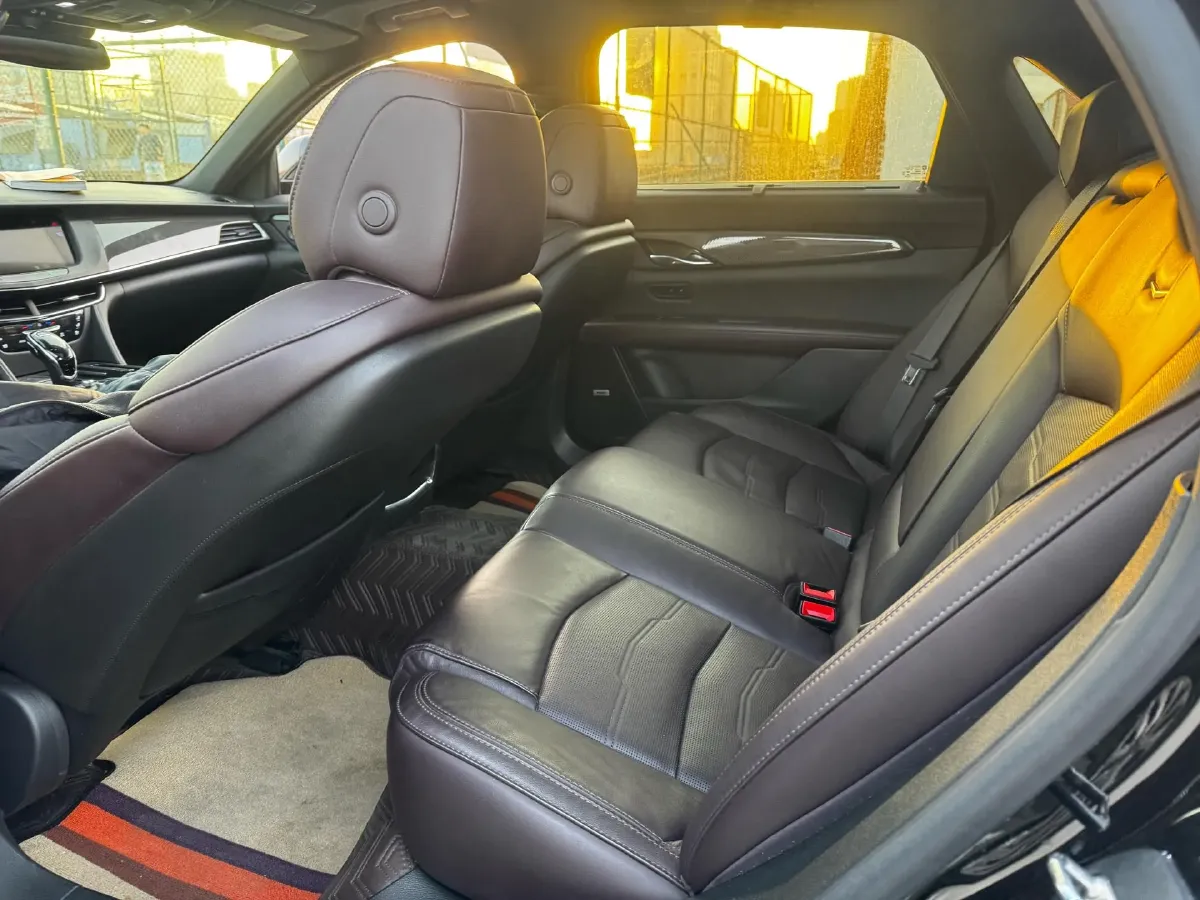 2023 Cadillac CT6 2.0T 237HP L4 10AT,autocango,china used car exporter,china ev exporter,chinese used car exporter,chinese used ev exporter