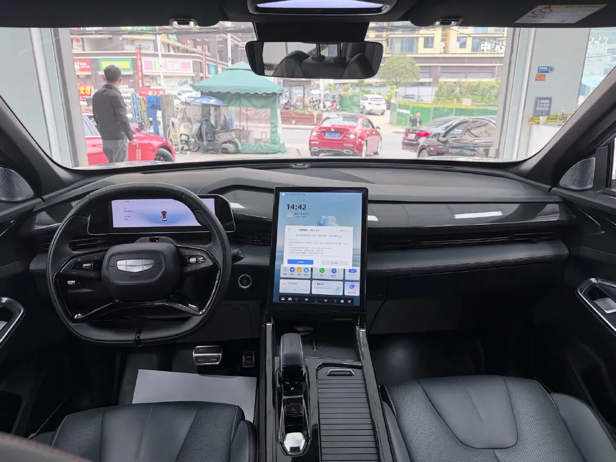 2024 Geely Azkarra 1.5T 181HP L4 7DCT,autocango,china used car exporter,china ev exporter,chinese used car exporter,chinese used ev exporter