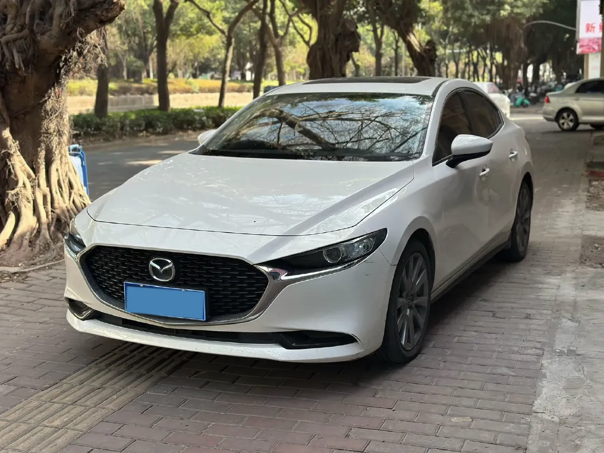 2022 Mazda 3 Axela 2.0L 158HP L4 6AT,autocango,china used car exporter,china ev exporter,chinese used car exporter,chinese used ev exporter