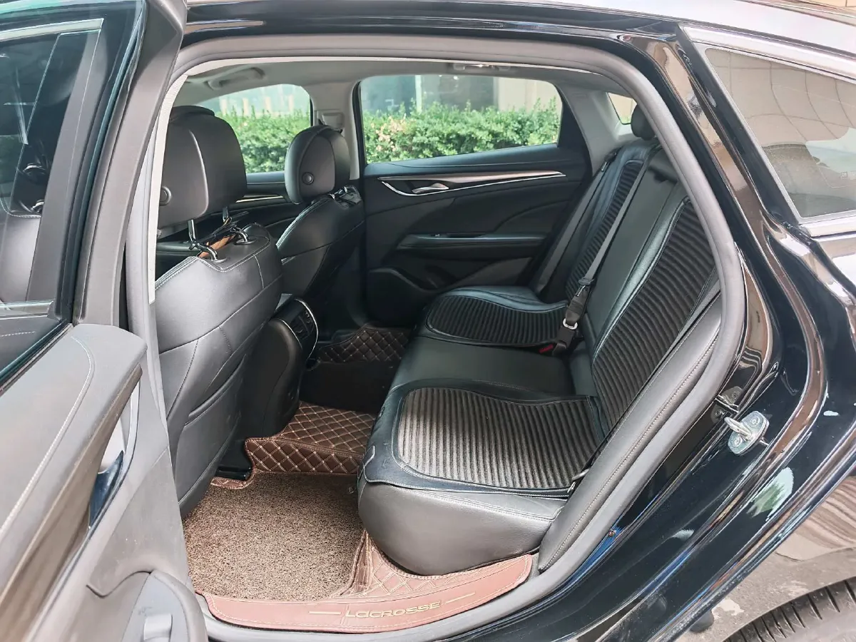 2020 Buick Larcosse 2.0T 237HP L4 9AT,autocango,china used car exporter,china ev exporter,chinese used car exporter,chinese used ev exporter