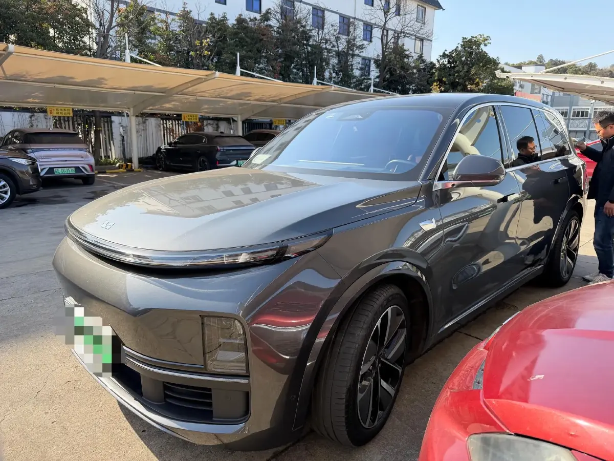 2023 Li L9 Range Extended 154HP REEV 42.6KWH 2023 Li L9 Range Extended 154HP REEV 42.6KWH