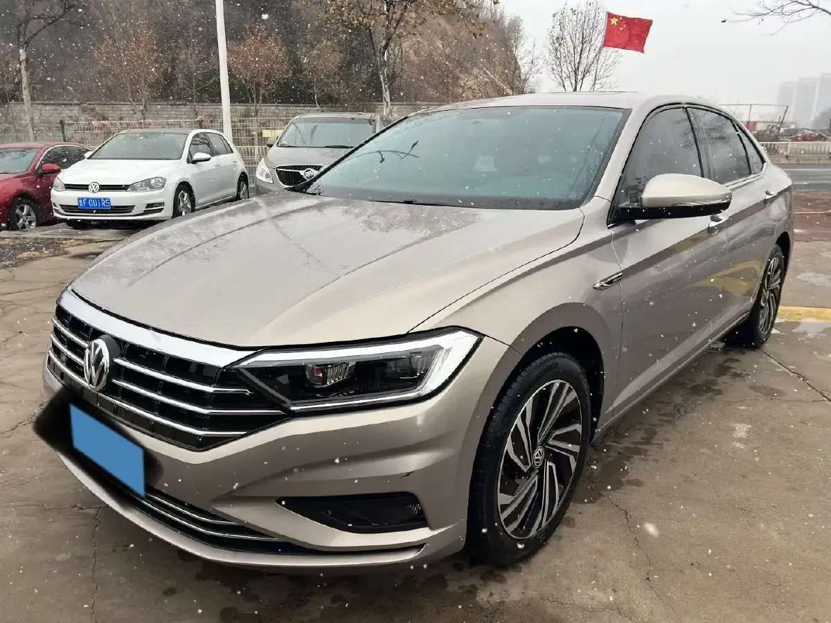 2021 Volkswagen Sagitar 1.4T 150HP L4 7DCT