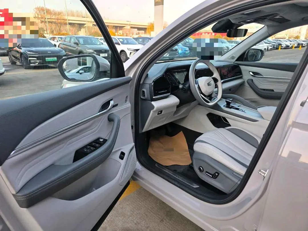 2024 Geely Monjaro 1.5T 163HP L4 3DHT Hybrid,autocango,china used car exporter,china ev exporter,chinese used car exporter,chinese used ev exporter