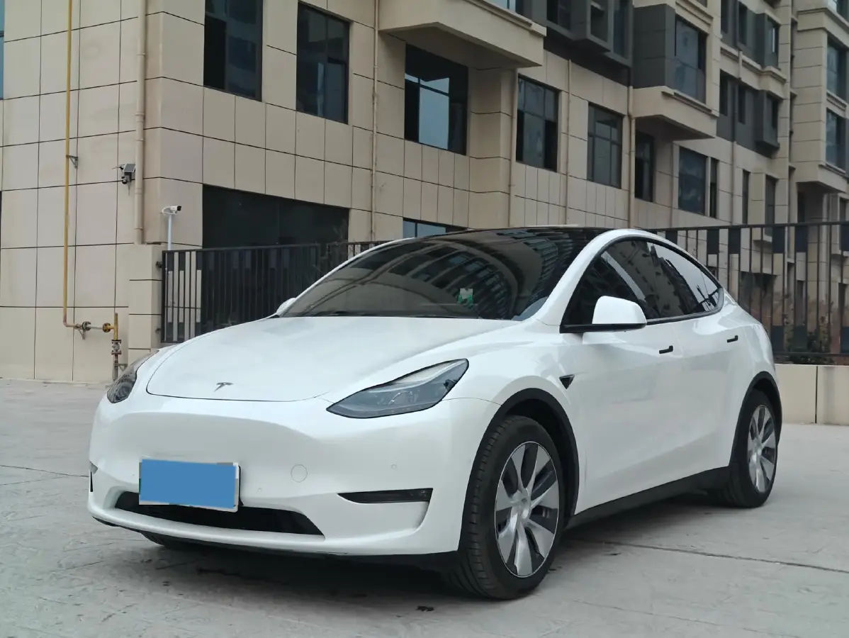 2021 Tesla Model Y BEV 60KWH
