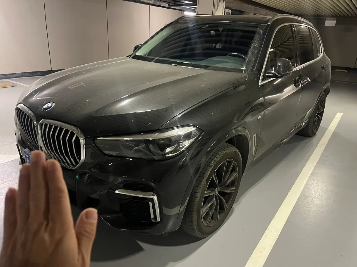 2022 BMW X5 2.0T 245HP L4 8AT,autocango,china used car exporter,china ev exporter,chinese used car exporter,chinese used ev exporter