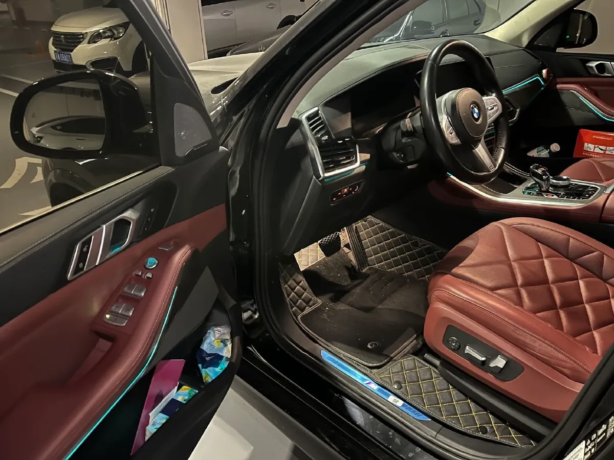 2022 BMW X5 2.0T 245HP L4 8AT,autocango,china used car exporter,china ev exporter,chinese used car exporter,chinese used ev exporter