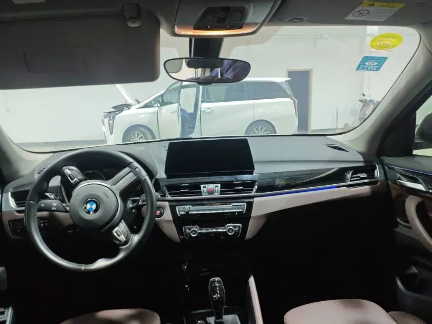 2020 BMW X1 1.5T 140HP L3 7DCT,autocango,china used car exporter,china ev exporter,chinese used car exporter,chinese used ev exporter