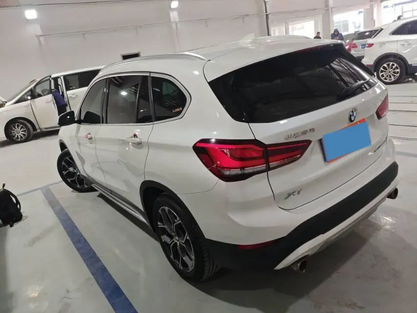 2020 BMW X1 1.5T 140HP L3 7DCT,autocango,china used car exporter,china ev exporter,chinese used car exporter,chinese used ev exporter
