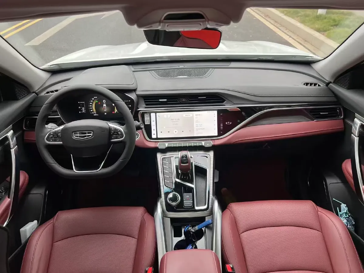 2022 Geely Azkarra 1.8T 184HP L4 7DCT,autocango,china used car exporter,china ev exporter,chinese used car exporter,chinese used ev exporter