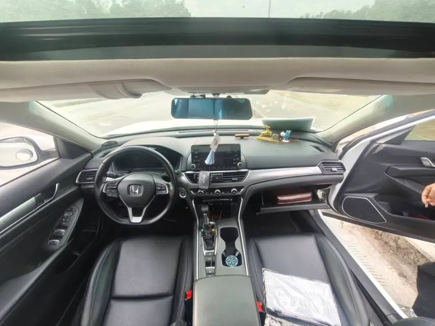 2018 Honda Accord 1.5T 194HP L4 CVT,autocango,china used car exporter,china ev exporter,chinese used car exporter,chinese used ev exporter