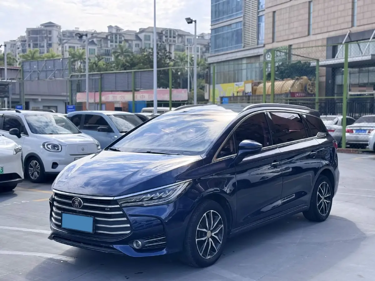 2018 BYD Song MAX 1.5T 154HP L4 6DCT