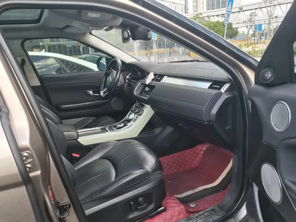 2018 Land Rover Range Rover Evoque 2.0T 241HP L4 9AT,autocango,china used car exporter,china ev exporter,chinese used car exporter,chinese used ev exporter