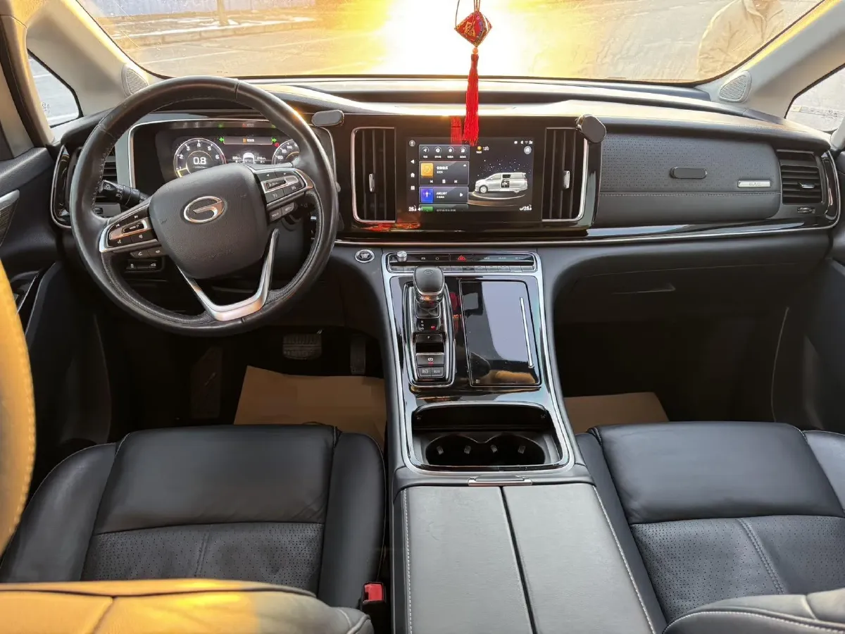 2021 GAC Trumpchi M8 2.0T 252HP L4 8AT,autocango,china used car exporter,china ev exporter,chinese used car exporter,chinese used ev exporter