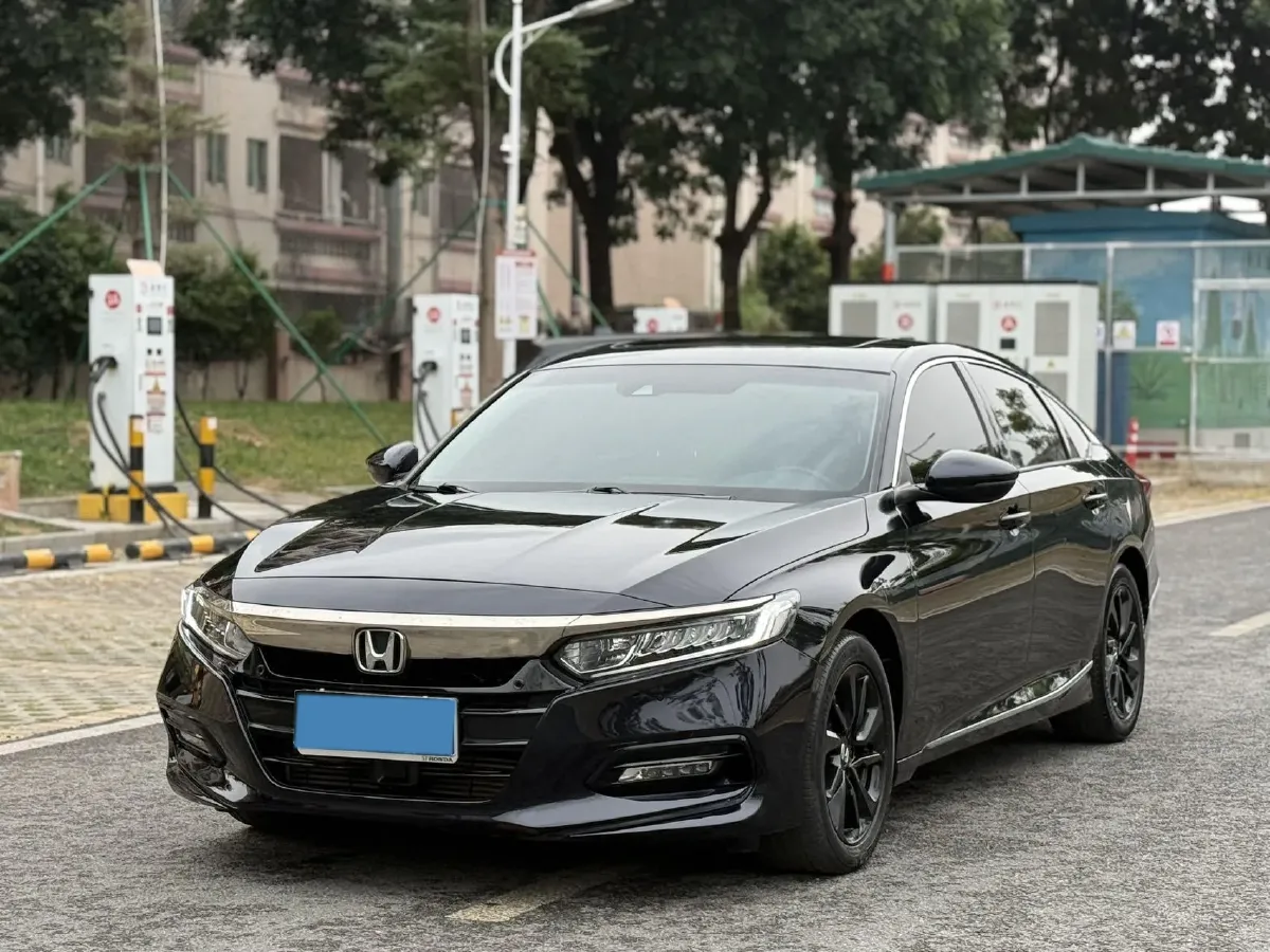 2021 Honda Accord 1.5T 194HP L4 CVT,autocango,china used car exporter,china ev exporter,chinese used car exporter,chinese used ev exporter