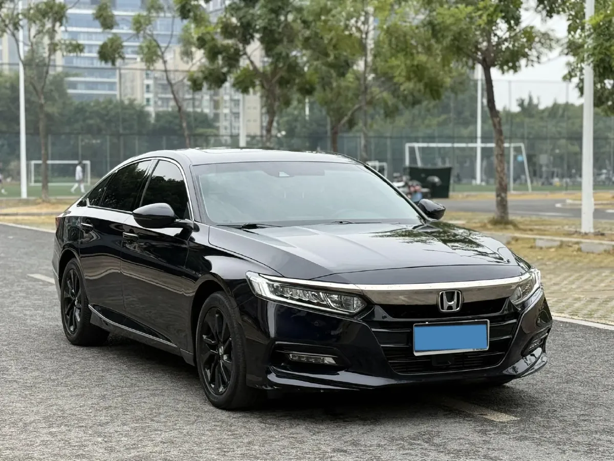 2021 Honda Accord 1.5T 194HP L4 CVT,autocango,china used car exporter,china ev exporter,chinese used car exporter,chinese used ev exporter