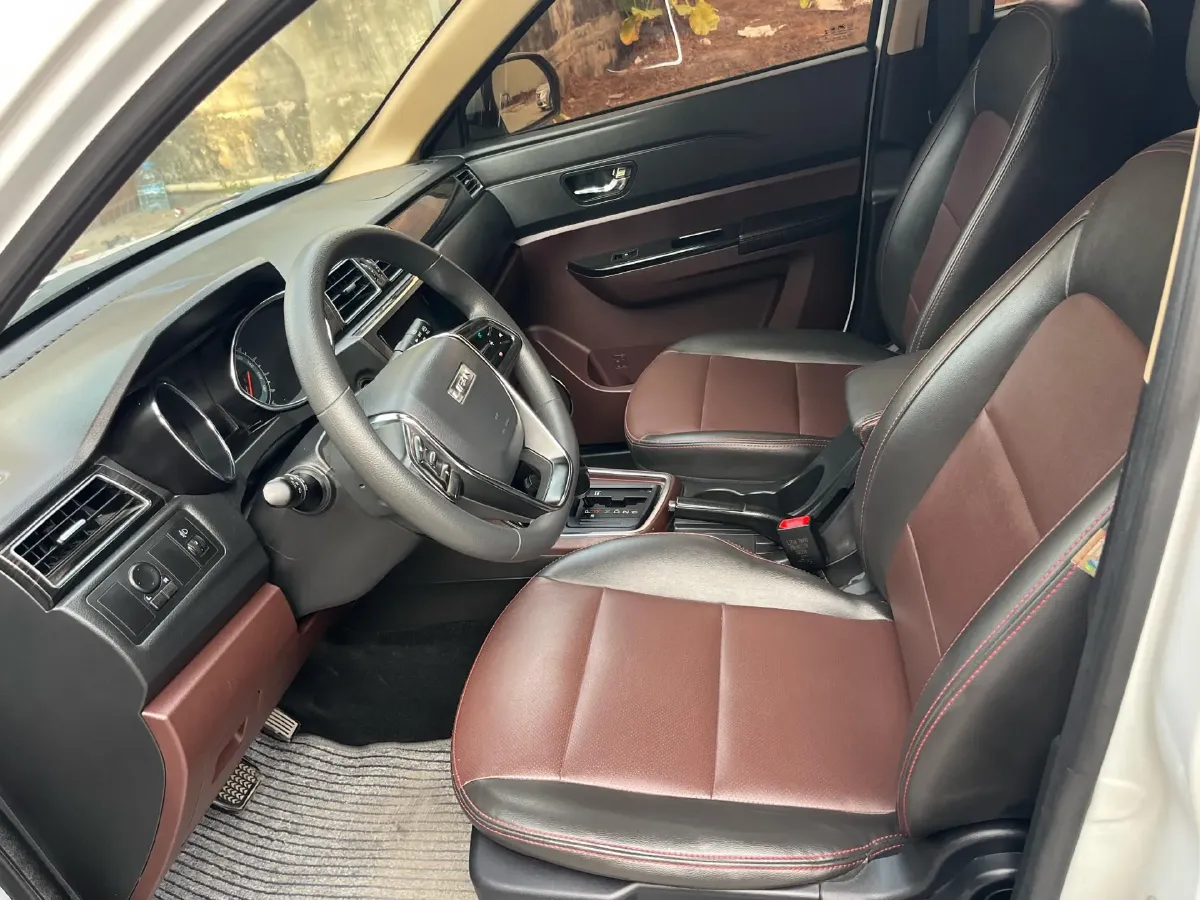 2016 FAW Jumpal A70 1.6L 113HP L4 6AT,autocango,china used car exporter,china ev exporter,chinese used car exporter,chinese used ev exporter