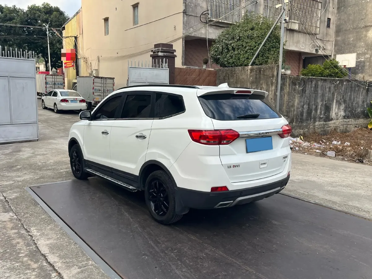 2016 FAW Jumpal A70 1.6L 113HP L4 6AT,autocango,china used car exporter,china ev exporter,chinese used car exporter,chinese used ev exporter
