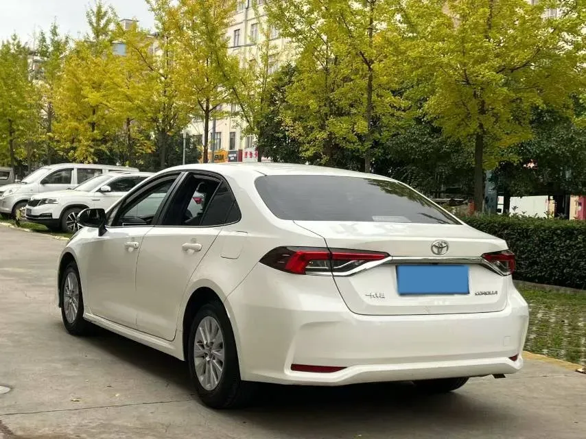 2021 Toyota Corolla 1.5L 121HP L3 CVT,autocango,china used car exporter,china ev exporter,chinese used car exporter,chinese used ev exporter