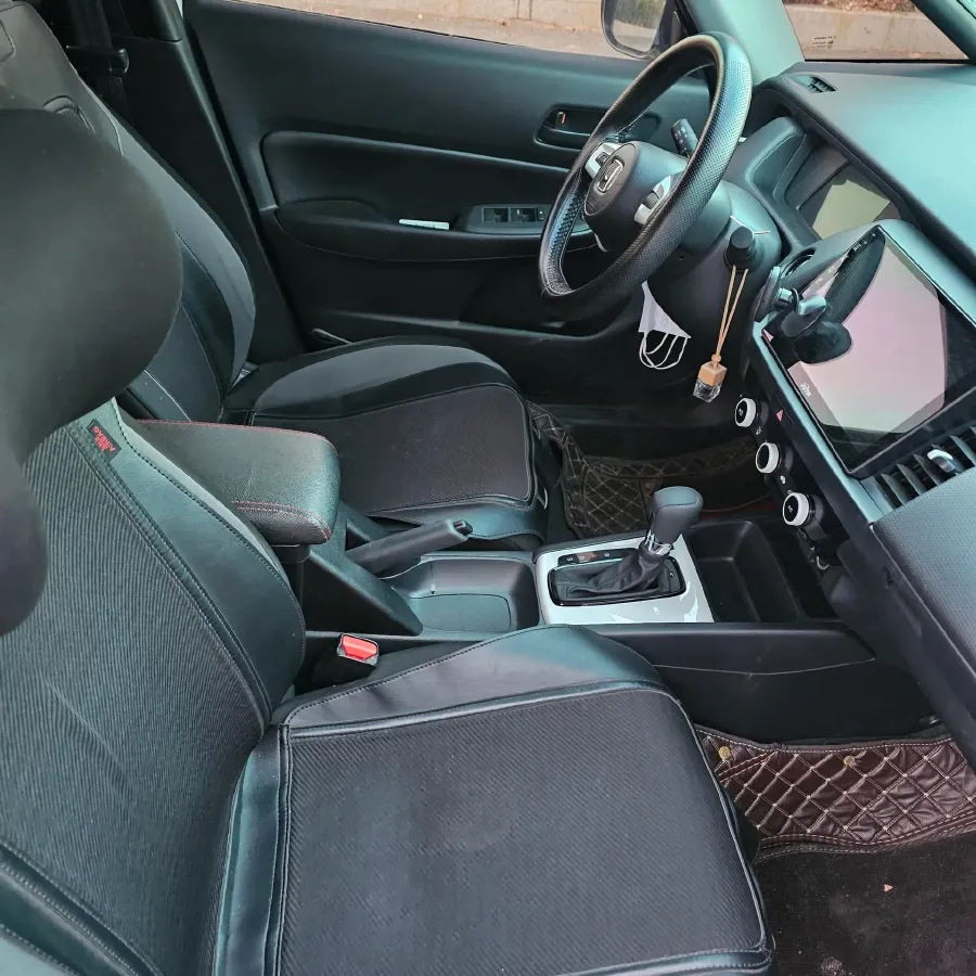 2024 Honda Fit 1.5L 124HP L4 CVT,autocango,china used car exporter,china ev exporter,chinese used car exporter,chinese used ev exporter