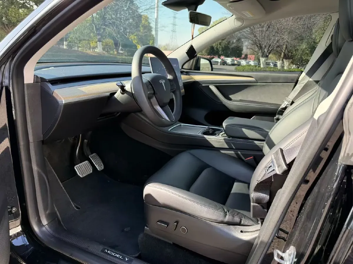 2022 BMW 3 Series 2.0T 184HP L4 8AT,autocango,china used car exporter,china ev exporter,chinese used car exporter,chinese used ev exporter