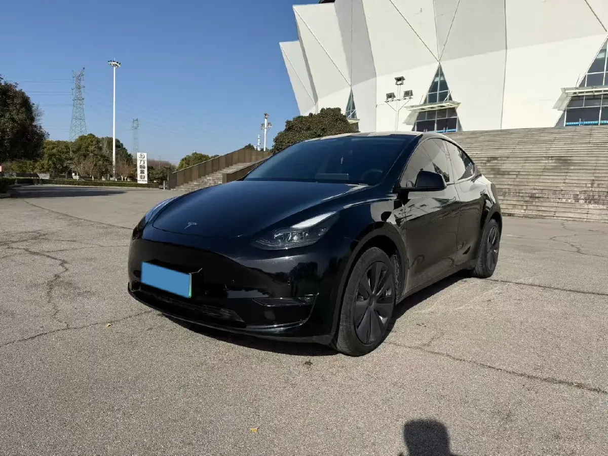 2022 BMW 3 Series 2.0T 184HP L4 8AT