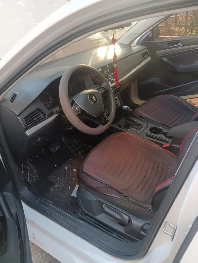 2021 Volkswagen Lavida 1.5L 113HP L4 6AT,autocango,china used car exporter,china ev exporter,chinese used car exporter,chinese used ev exporter