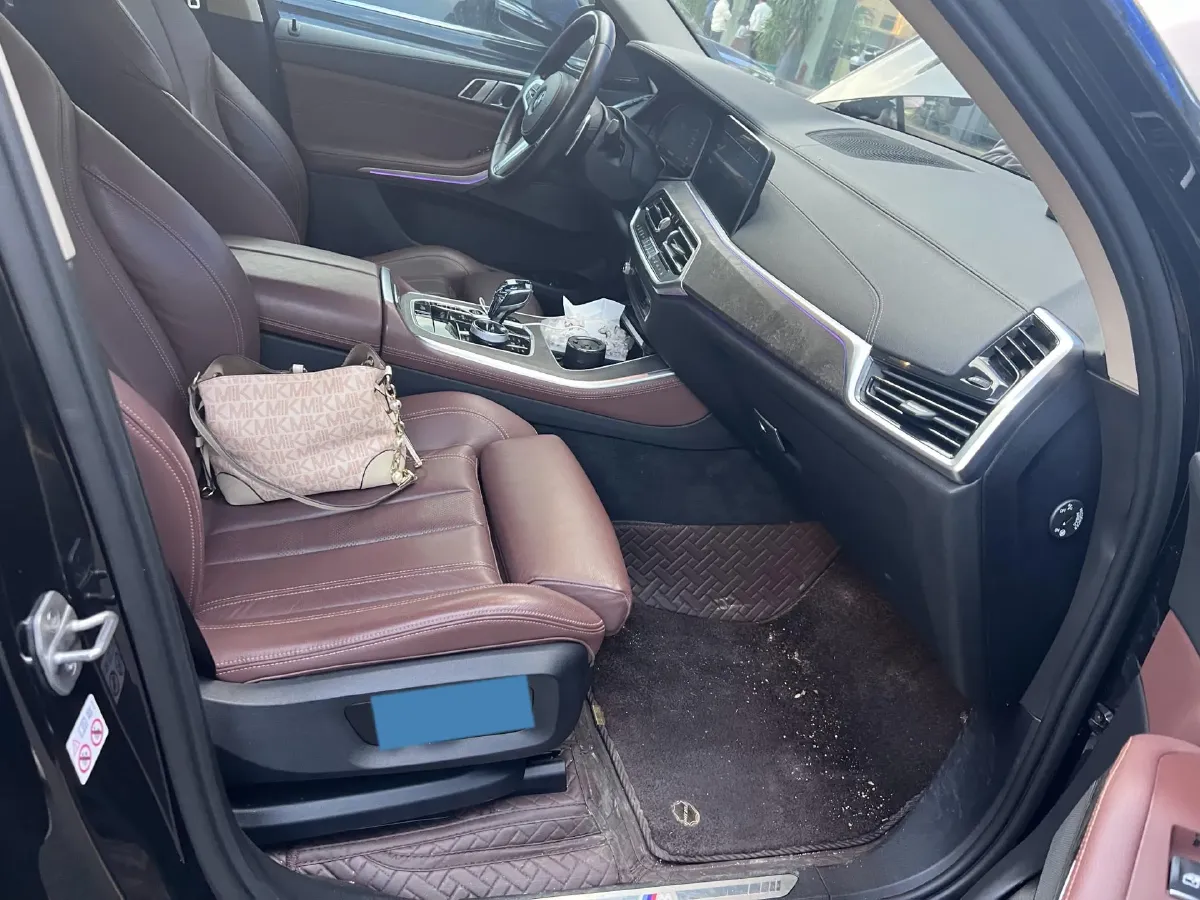 2021 BMW X5 3.0T 340HP L6 8AT,autocango,china used car exporter,china ev exporter,chinese used car exporter,chinese used ev exporter