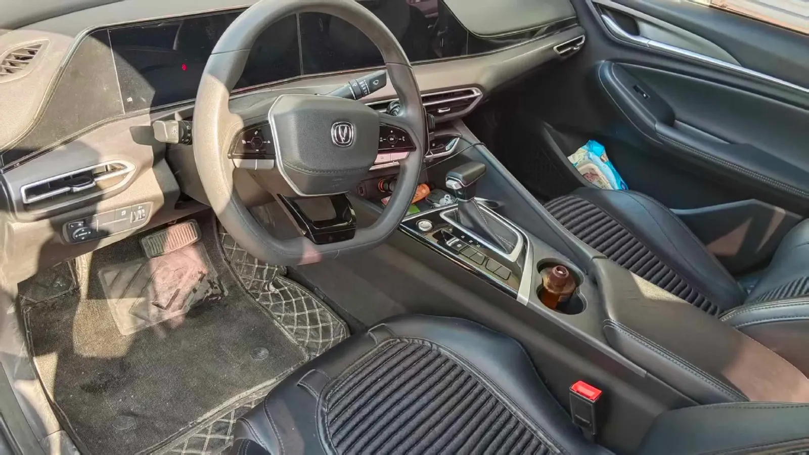 2022 ChangAn Eado 1.6L 128HP L4 CVT,autocango,china used car exporter,china ev exporter,chinese used car exporter,chinese used ev exporter