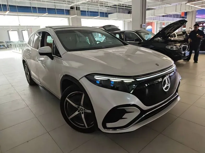 2023 Mercedes-Benz EQS SUV BEV 111.8KWH,autocango,china used car exporter,china ev exporter,chinese used car exporter,chinese used ev exporter