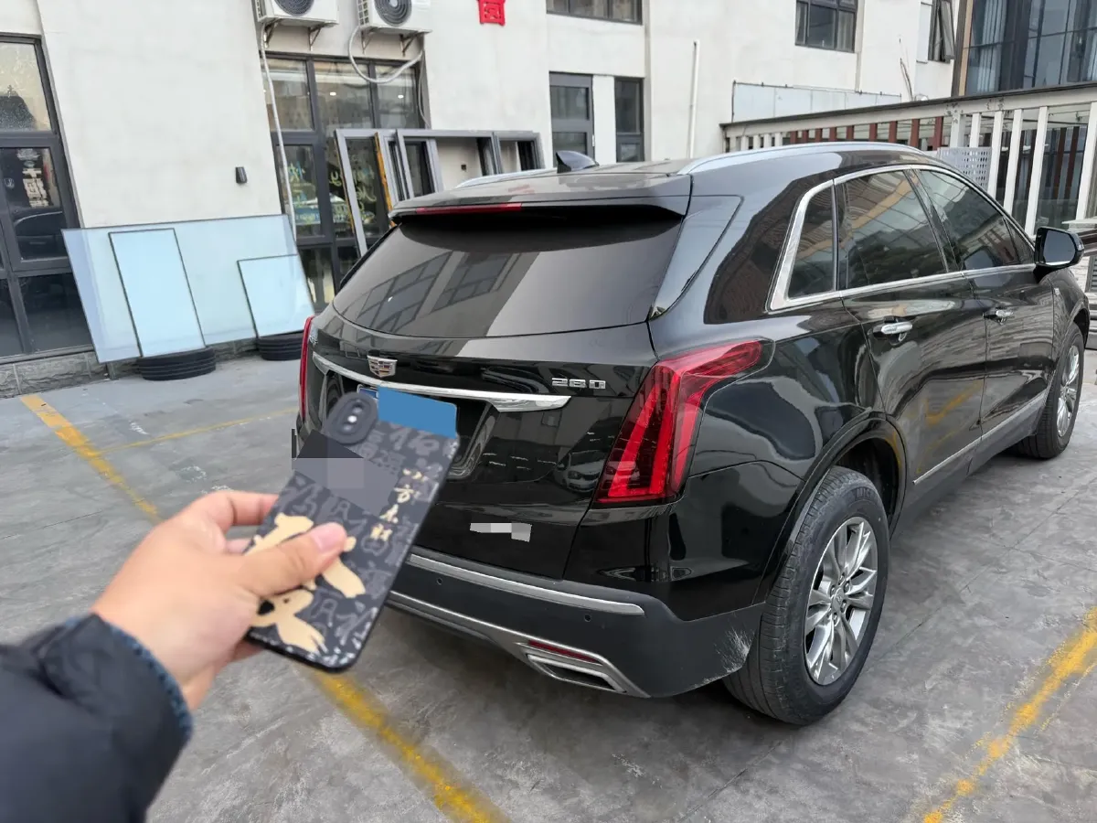 2020 Cadillac XT5 2.0T 237HP L4 9AT,autocango,china used car exporter,china ev exporter,chinese used car exporter,chinese used ev exporter