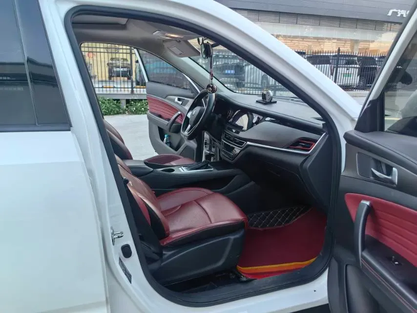2019 ChangAn CS35 Plus 1.4T 158HP L4 7DCT,autocango,china used car exporter,china ev exporter,chinese used car exporter,chinese used ev exporter