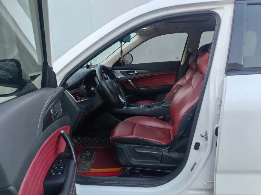 2019 ChangAn CS35 Plus 1.4T 158HP L4 7DCT,autocango,china used car exporter,china ev exporter,chinese used car exporter,chinese used ev exporter