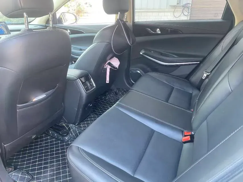 2021 ChangAn Raeton CC 1.5T 180HP L4 7DCT,autocango,china used car exporter,china ev exporter,chinese used car exporter,chinese used ev exporter