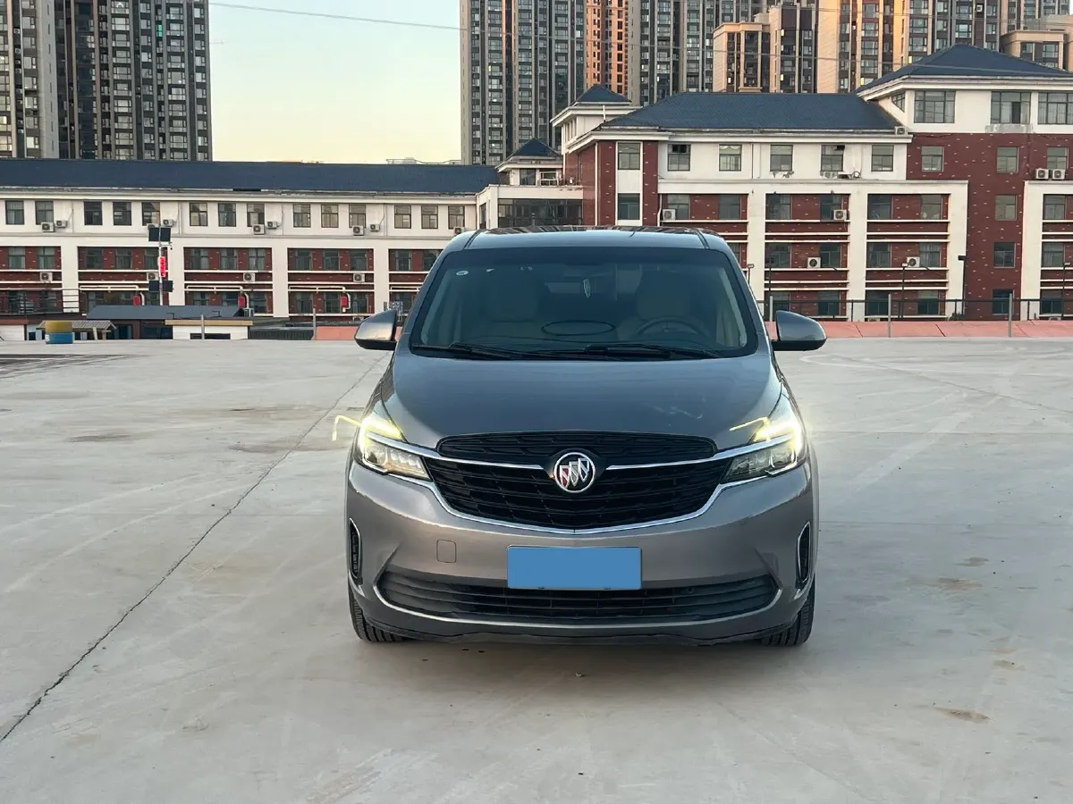 2022 Buick GL8 2.0T 237HP L4 9AT,autocango,china used car exporter,china ev exporter,chinese used car exporter,chinese used ev exporter