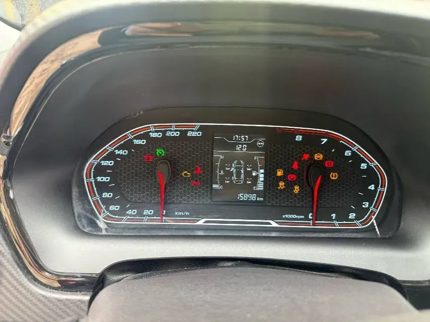 2018 Chery Tiggo 3x 1.5L 106HP L4 5MT,autocango,china used car exporter,china ev exporter,chinese used car exporter,chinese used ev exporter