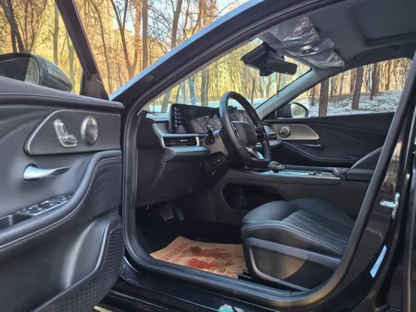 2022 Chery Arrizo 8 1.6T 197HP L4 7DCT,autocango,china used car exporter,china ev exporter,chinese used car exporter,chinese used ev exporter