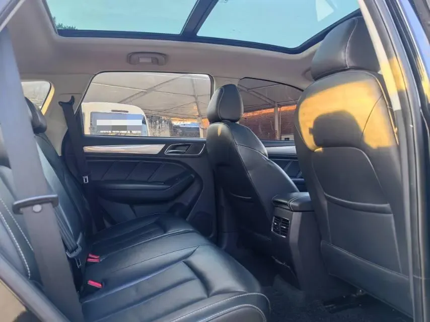 2018 Roewe RX5 1.5T 169HP L4 7DCT,autocango,china used car exporter,china ev exporter,chinese used car exporter,chinese used ev exporter