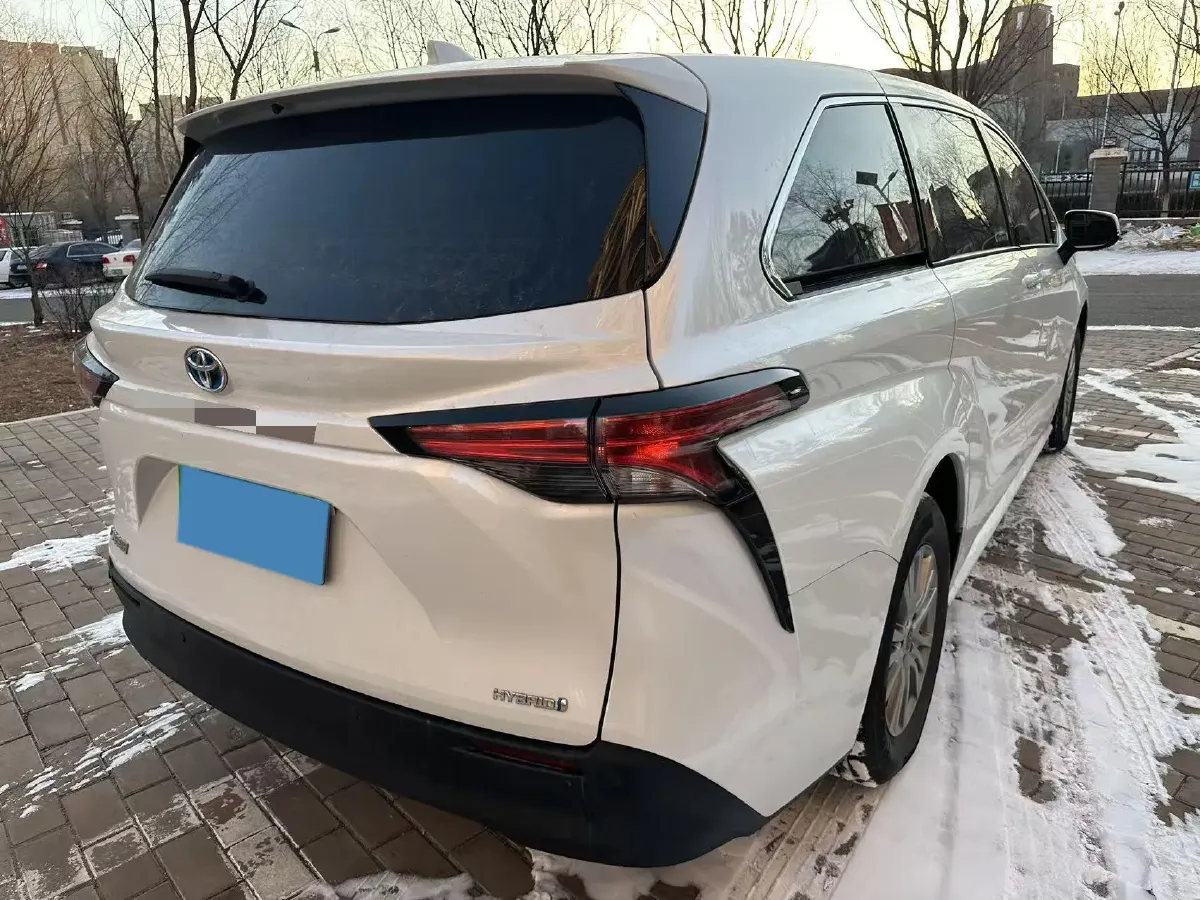 2021 Toyota Sienna 2.5L 192HP L4 E-CVT Hybrid,autocango,china used car exporter,china ev exporter,chinese used car exporter,chinese used ev exporter