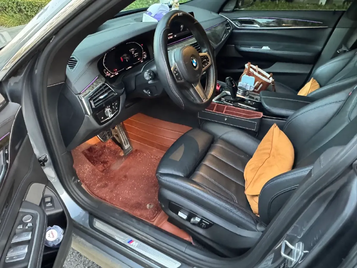 2019 BMW 6 Series GT 2.0T 258HP L4 8AT,autocango,china used car exporter,china ev exporter,chinese used car exporter,chinese used ev exporter