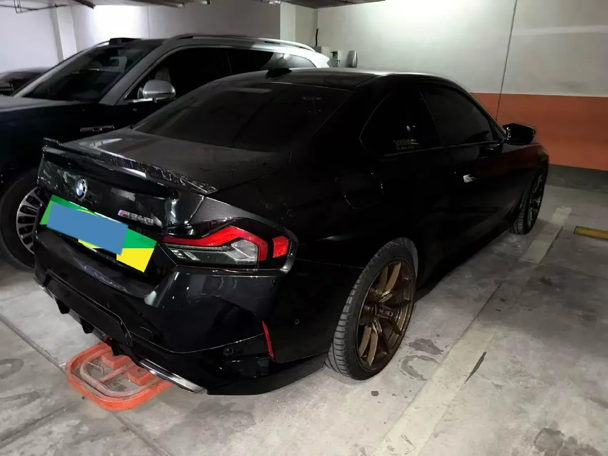 2024 BMW 3.0T 333HP L6 8AT,autocango,china used car exporter,china ev exporter,chinese used car exporter,chinese used ev exporter