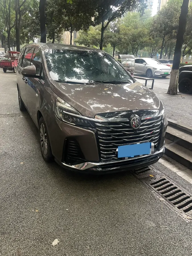 2022 Buick GL8 2.0T 237HP L4 9AT,autocango,china used car exporter,china ev exporter,chinese used car exporter,chinese used ev exporter