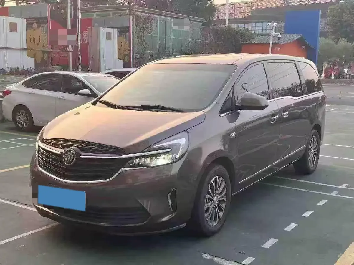2022 Buick GL8 2.0T 237HP L4 9AT,autocango,china used car exporter,china ev exporter,chinese used car exporter,chinese used ev exporter