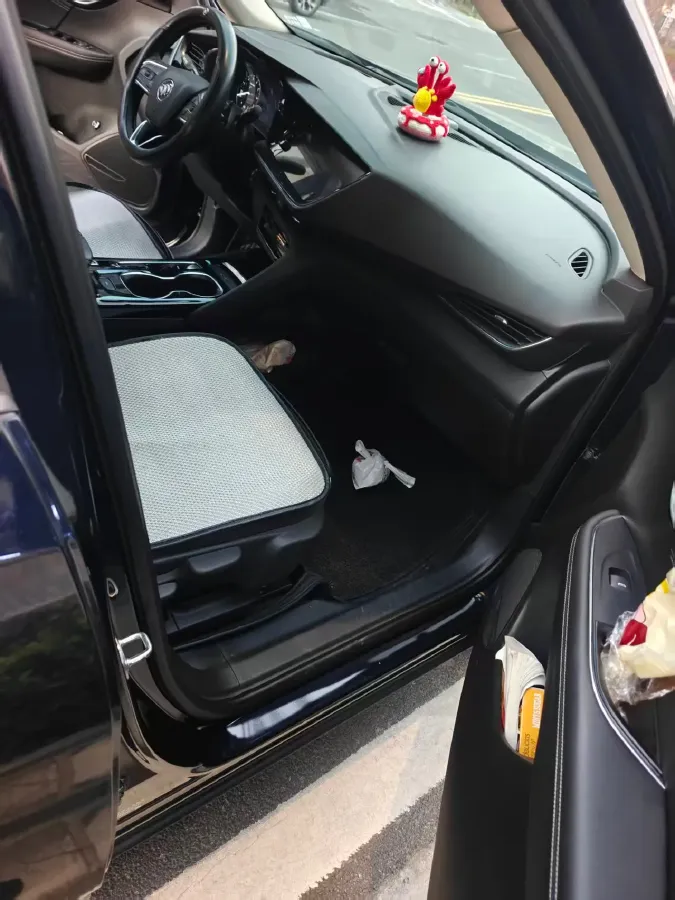 2022 Buick EnvisionPlus 2.0T 237HP L4 9AT,autocango,china used car exporter,china ev exporter,chinese used car exporter,chinese used ev exporter