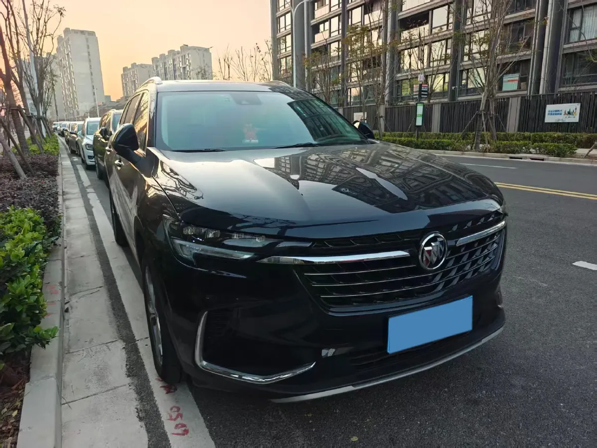 2022 Buick EnvisionPlus 2.0T 237HP L4 9AT,autocango,china used car exporter,china ev exporter,chinese used car exporter,chinese used ev exporter