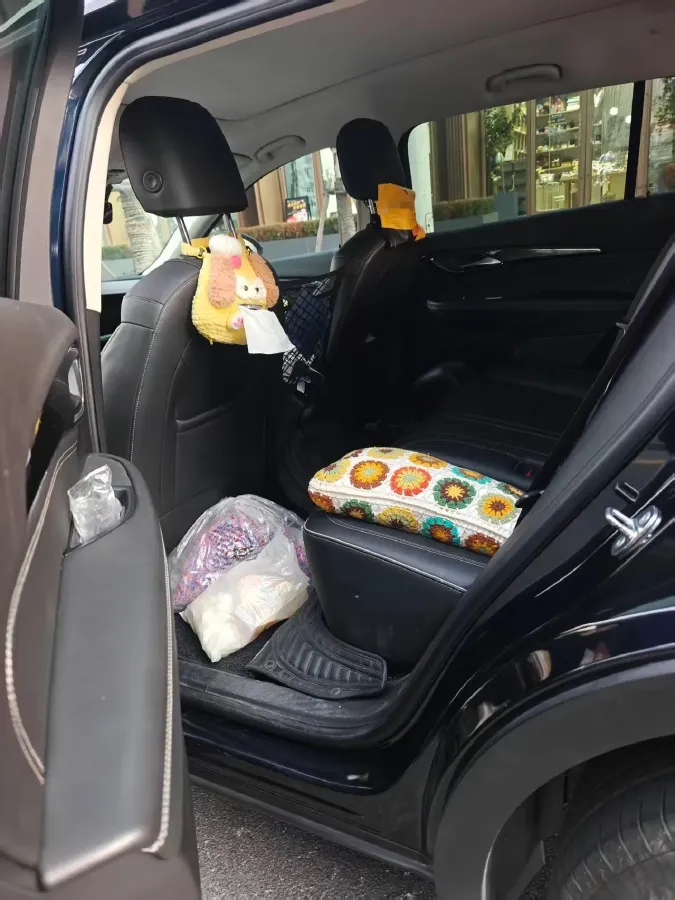 2022 Buick EnvisionPlus 2.0T 237HP L4 9AT,autocango,china used car exporter,china ev exporter,chinese used car exporter,chinese used ev exporter