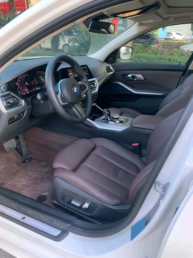 2021 BMW 3 Series 2.0T 184HP L4 8AT,autocango,china used car exporter,china ev exporter,chinese used car exporter,chinese used ev exporter